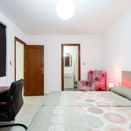 Holi-Rent Albareda Sevilha Exterior foto