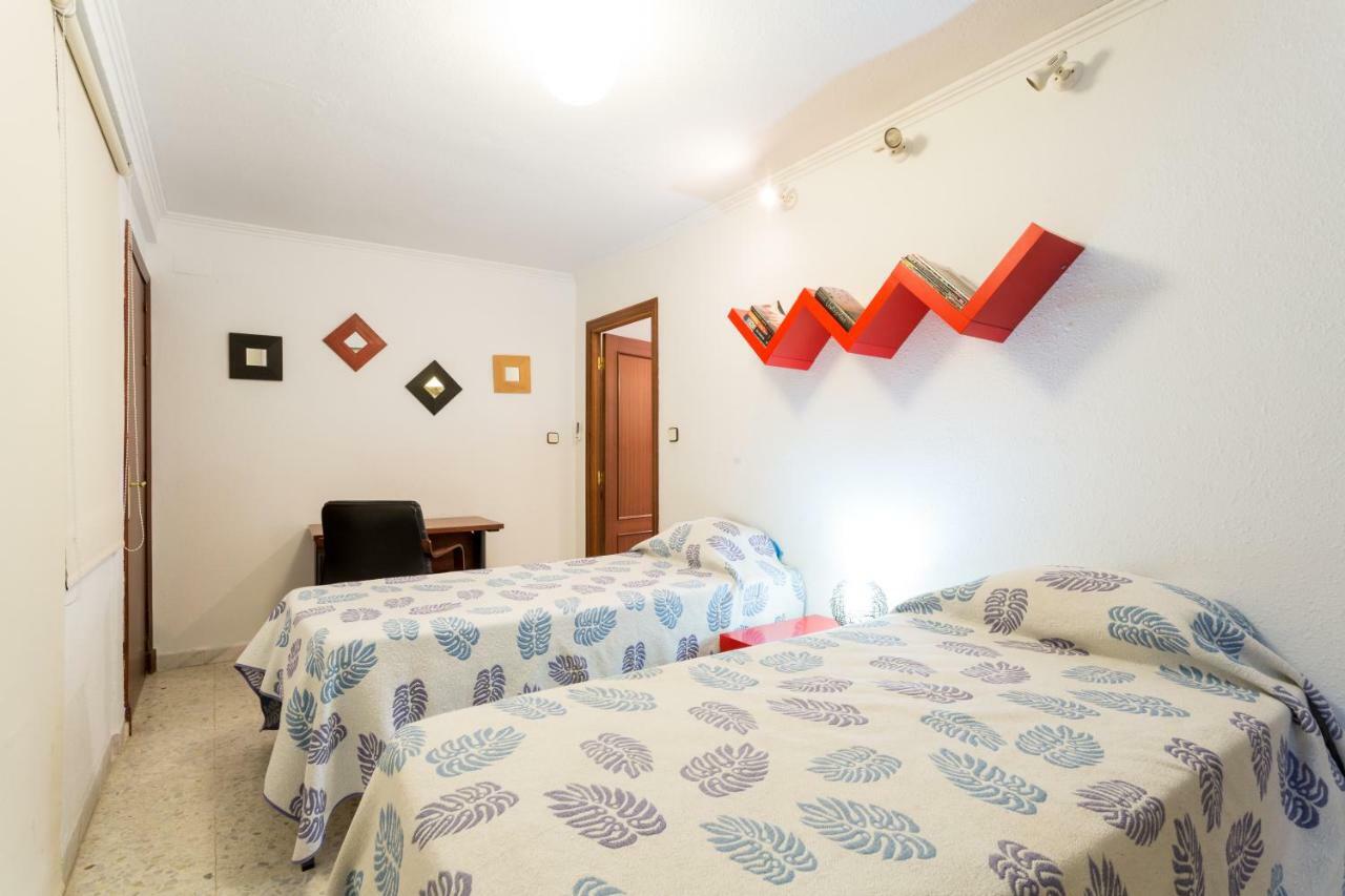 Holi-Rent Albareda Sevilha Exterior foto