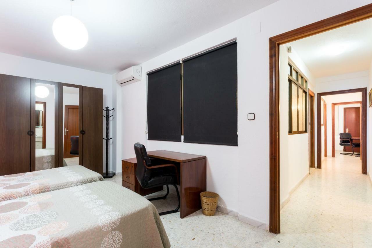 Holi-Rent Albareda Sevilha Exterior foto