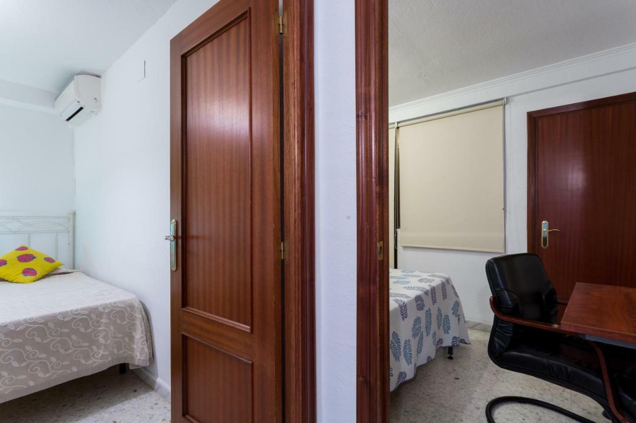 Holi-Rent Albareda Sevilha Exterior foto