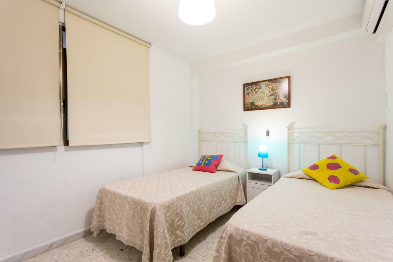 Holi-Rent Albareda Sevilha Exterior foto